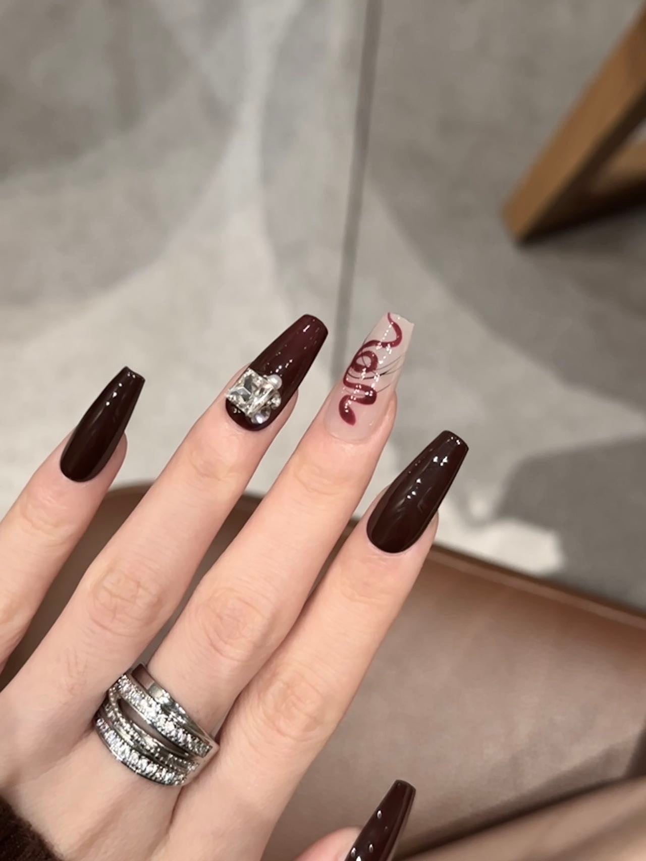 Hot Red Snake Queen Press On Nail