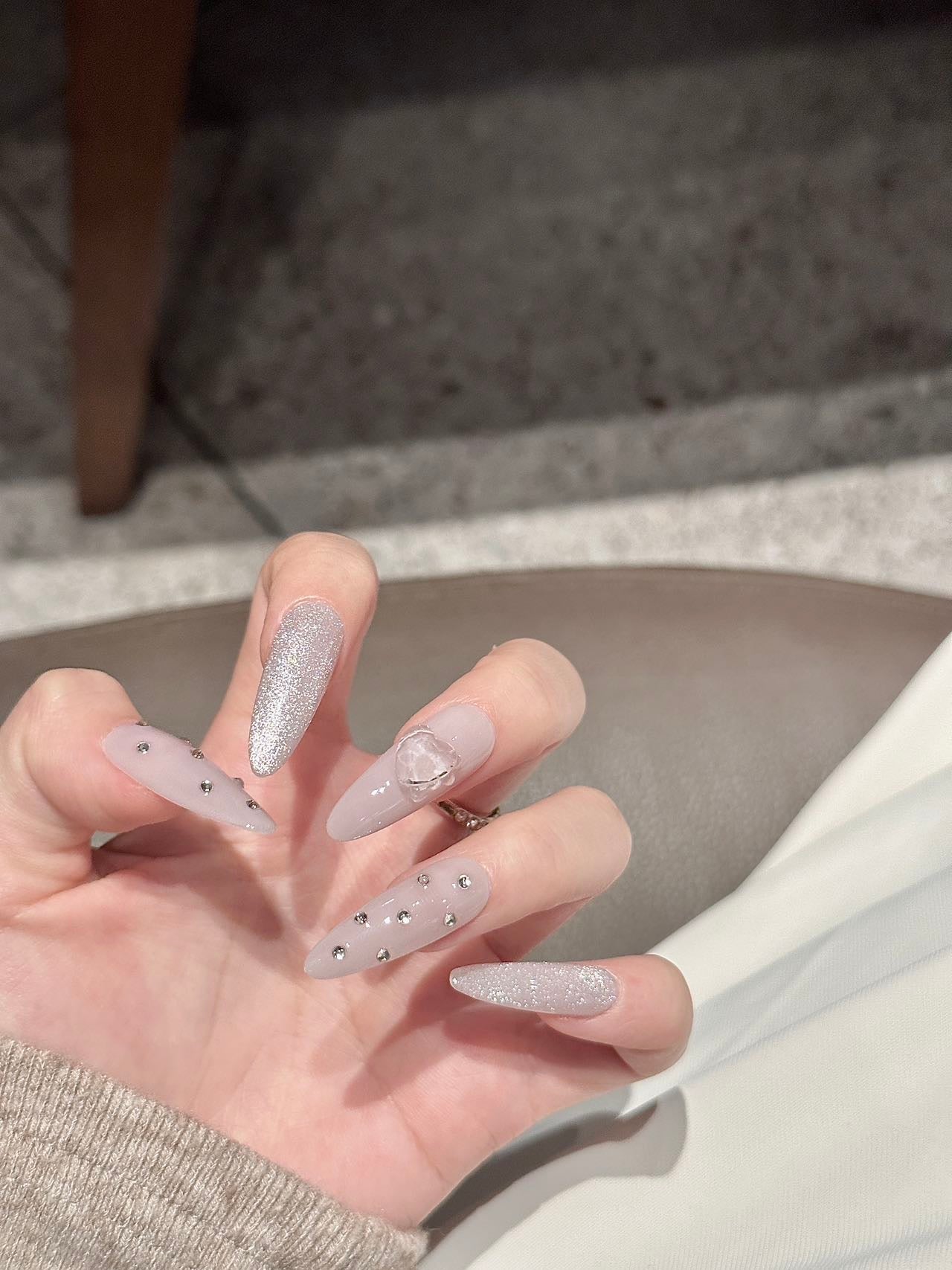 Breezy Girl Long Press on Nail